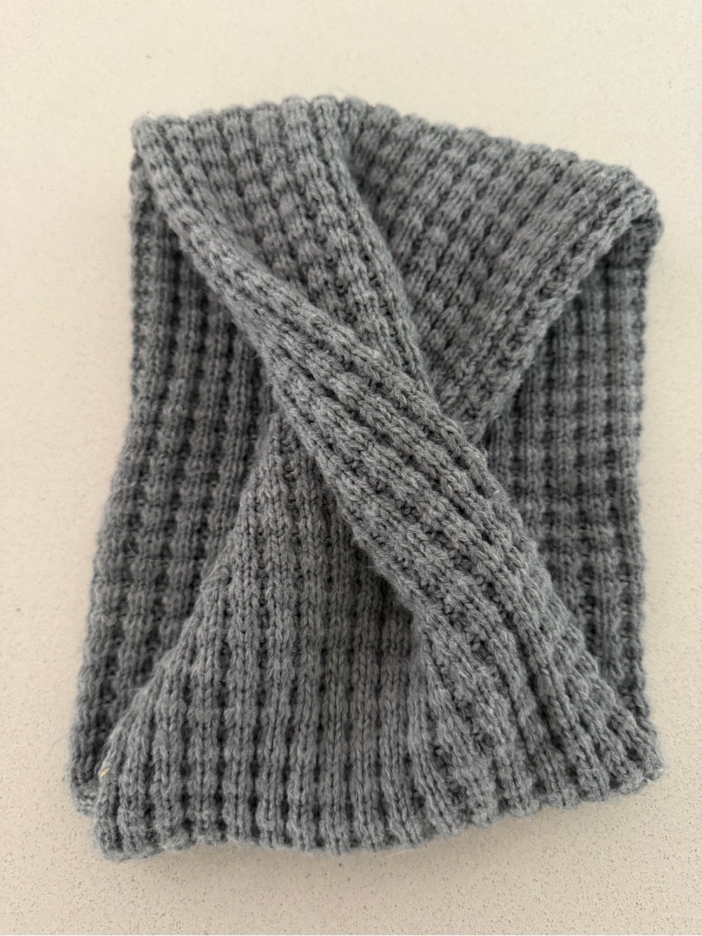 Zara Grey Ribbed Knit Twist Scarf